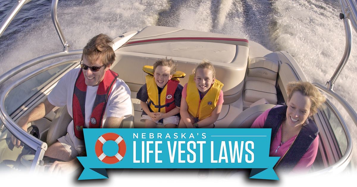 Types of Approved Flotation Devices for Nebraska Boaters