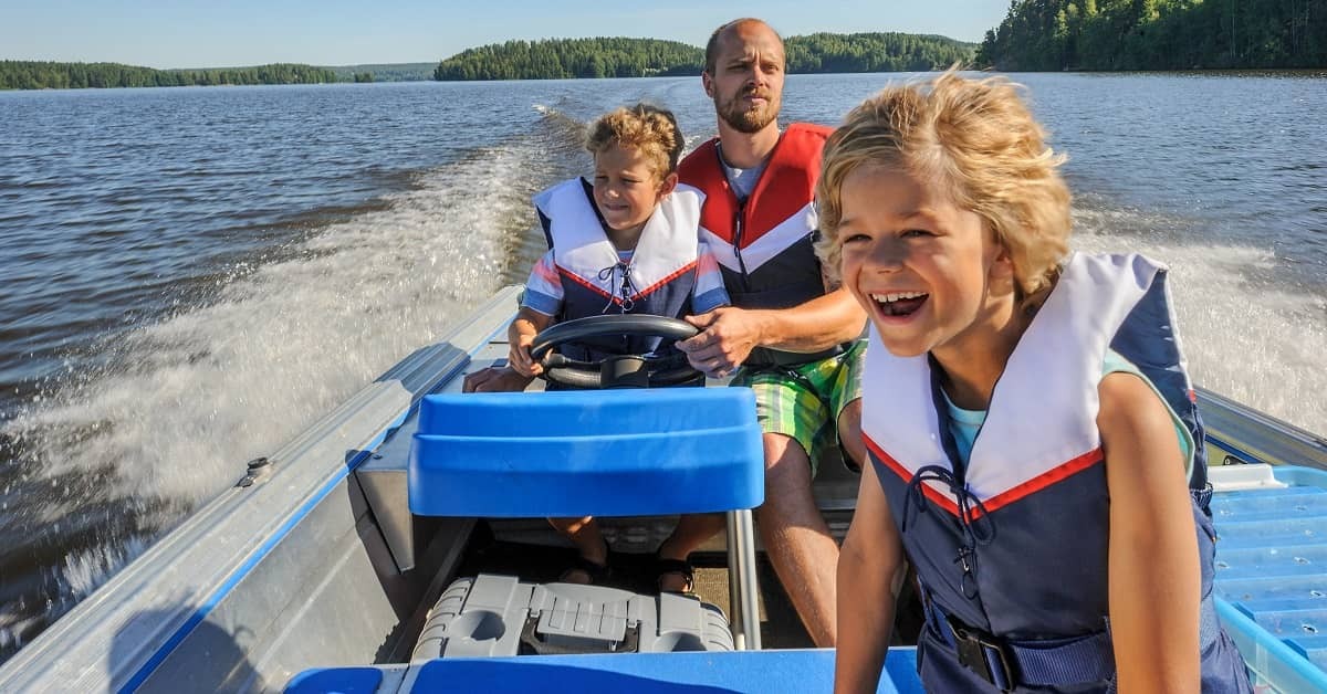 How to Operate a Boat Safely | Hauptman, O'Brien, Wolf and Lathrop